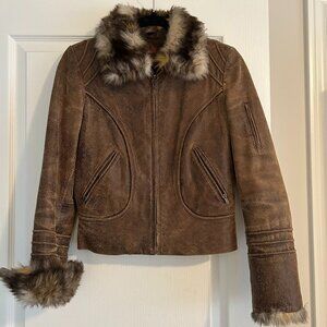 Danier Faux Fur -Trimmed Distressed Leather Cropped Jacket – Size P (Fits XS–S)